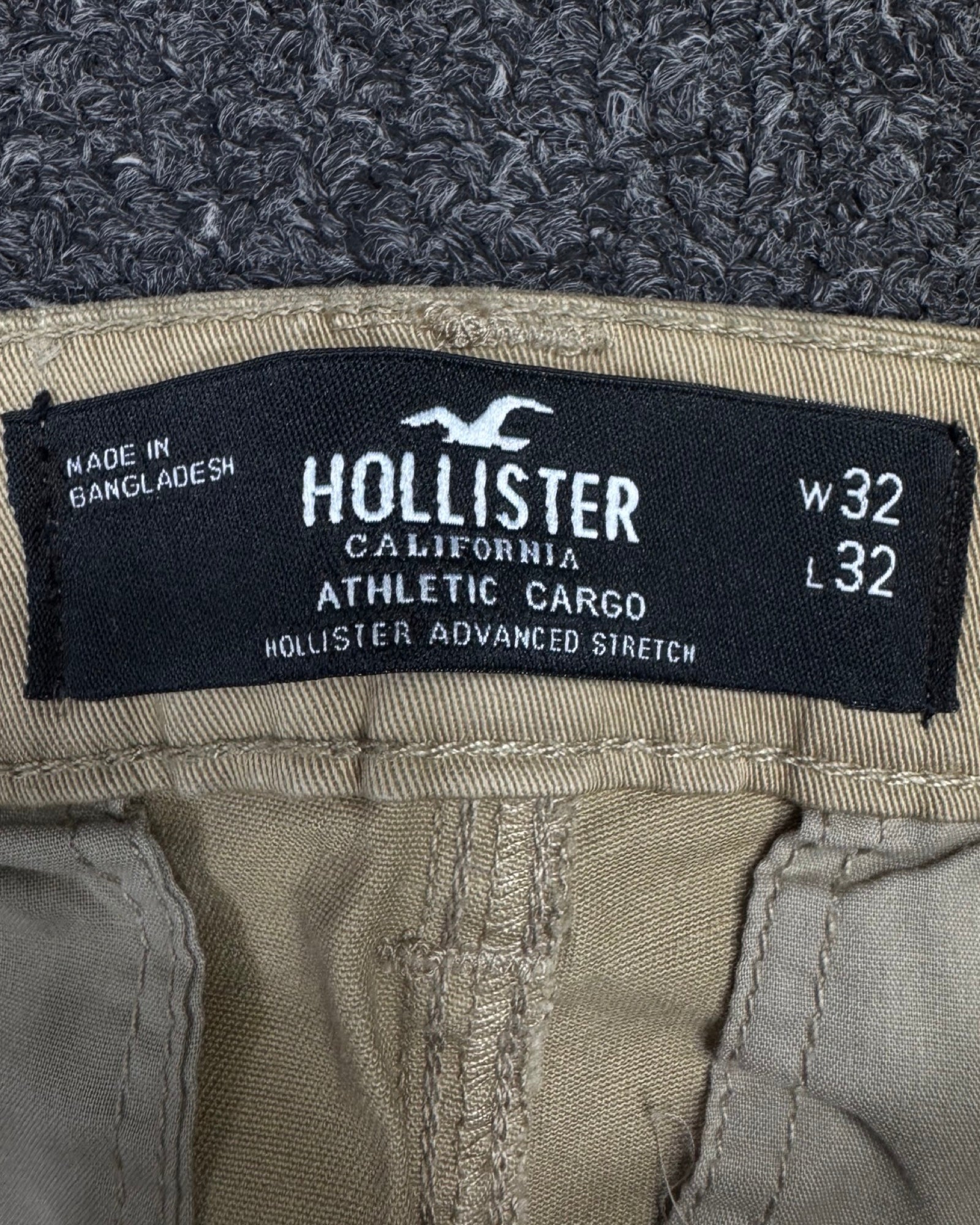 HOLLISTER