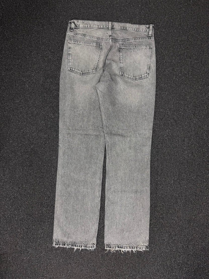 zara Straight w34l32