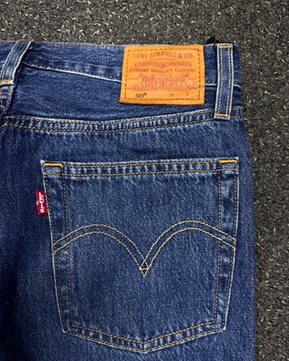 Levis Straight w26l28