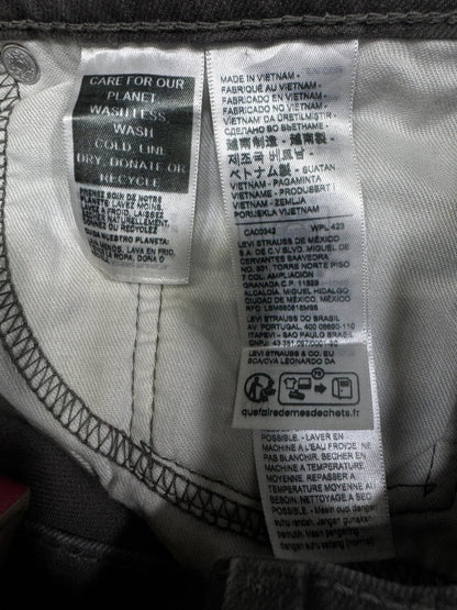 LEVI'S 505 w33l30
