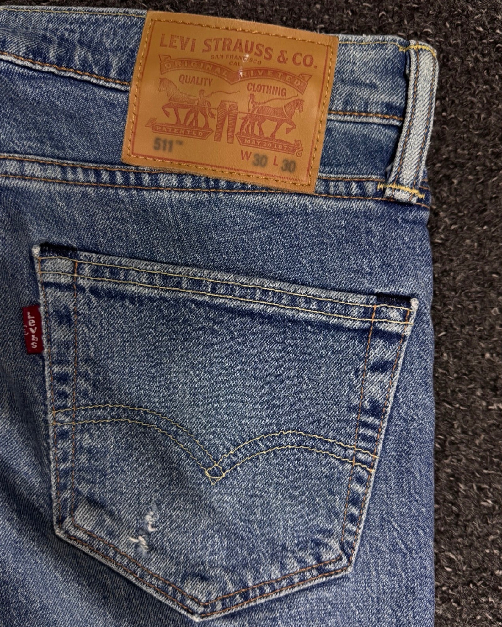 LEVI'S 511 w30l30