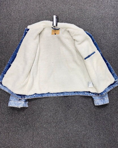 C&A XL
