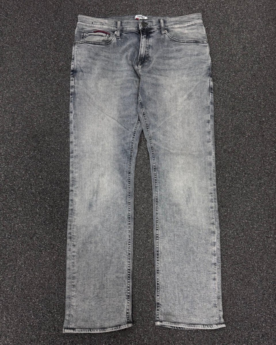 TOMMY HILFIGER Slim w32l32