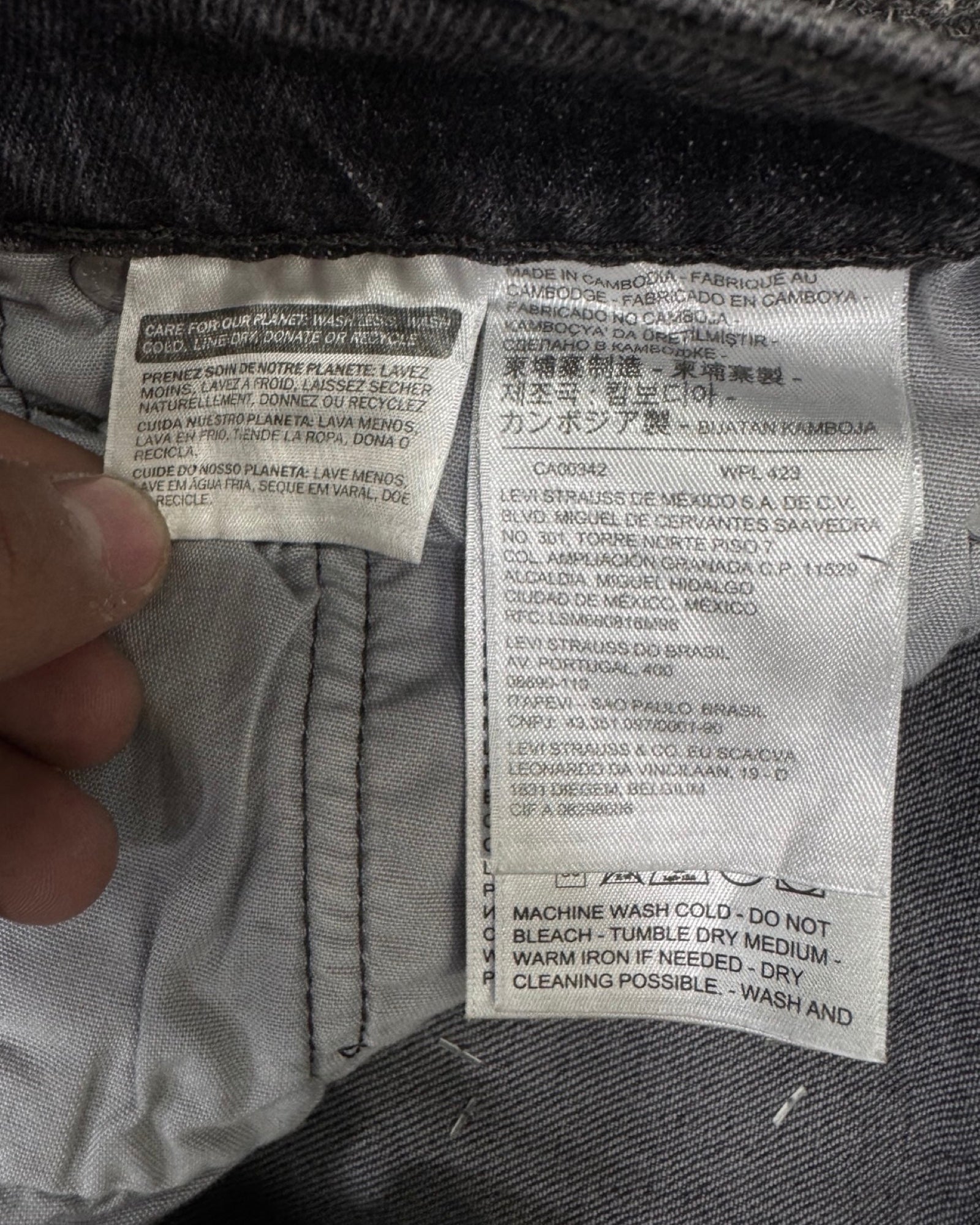 levi's 501  skinny w26l28