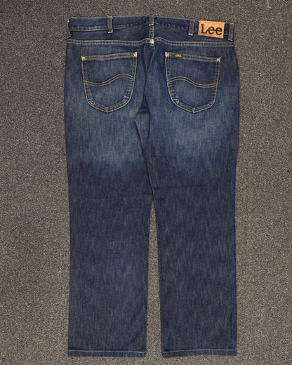 LEE straight w38l34