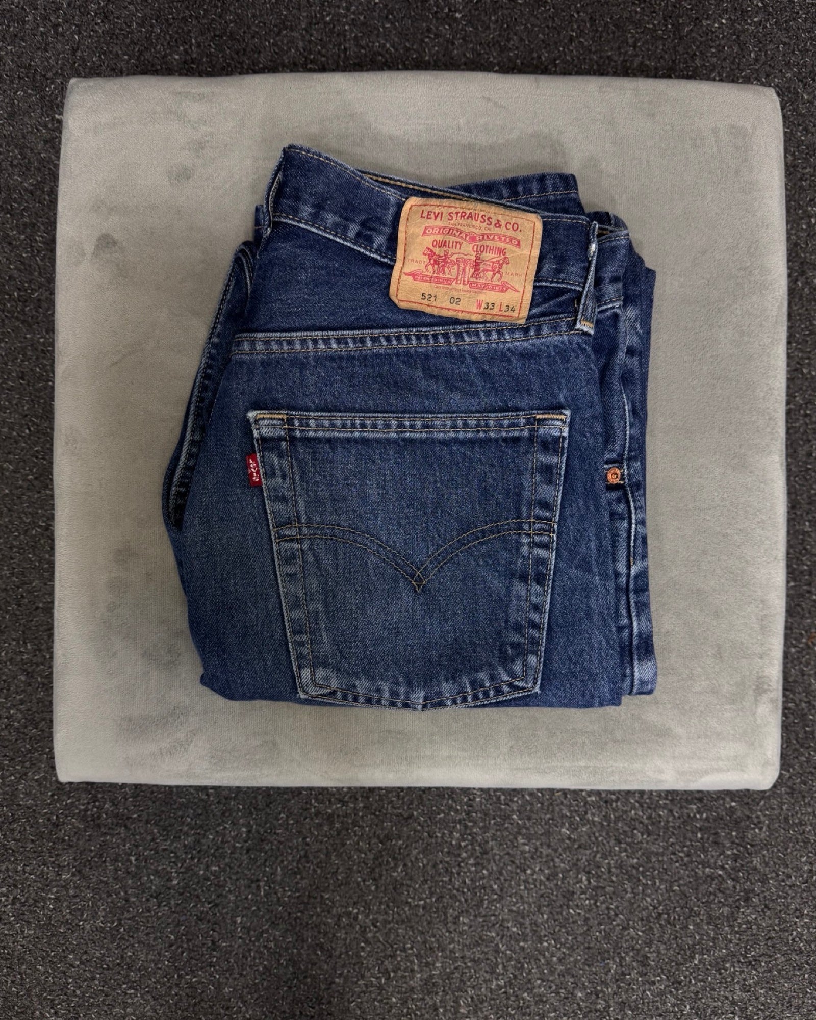 LEVI'S 521 02 RELAXED W33L34