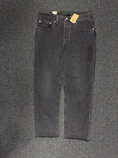 levi's 501  straight w30l26