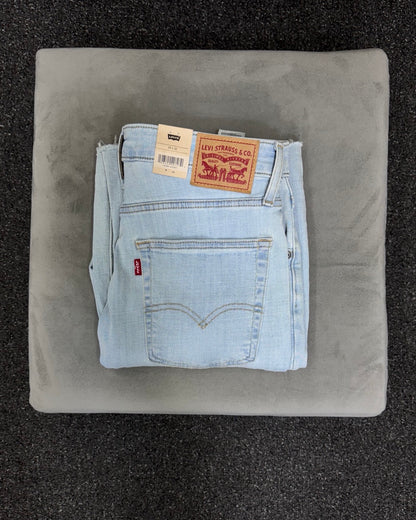 LEVIS BOOTCUT W30l32