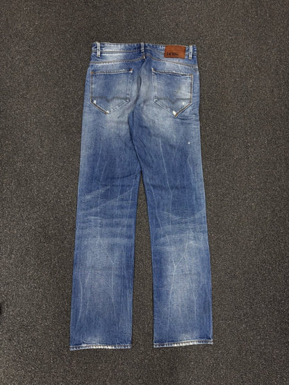 HUGO BOSS Regular w32l34