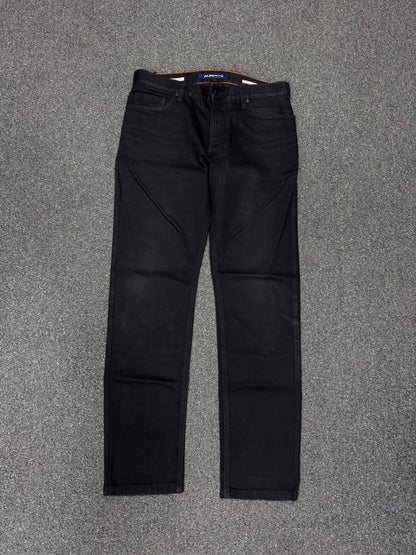 alberto Regular w32l32