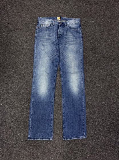 HUGO BOSS Straight w32l34