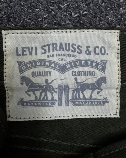 levi's straight w34l32