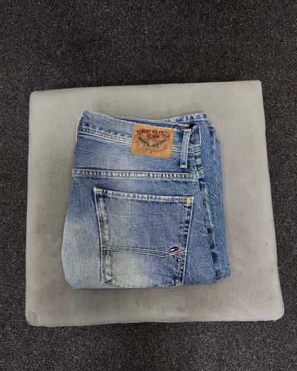 TOMMY HILFIGER Straight w33l32
