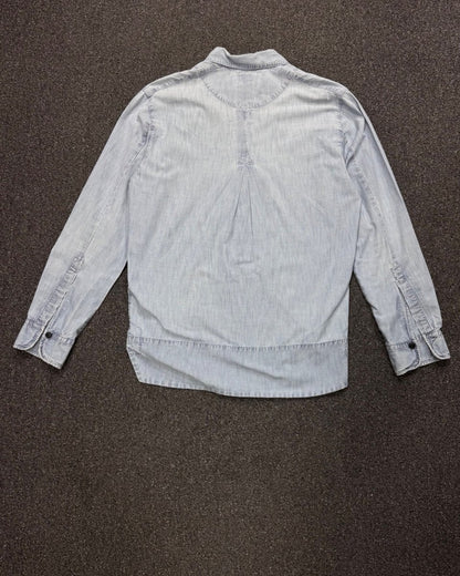 LEVIS L