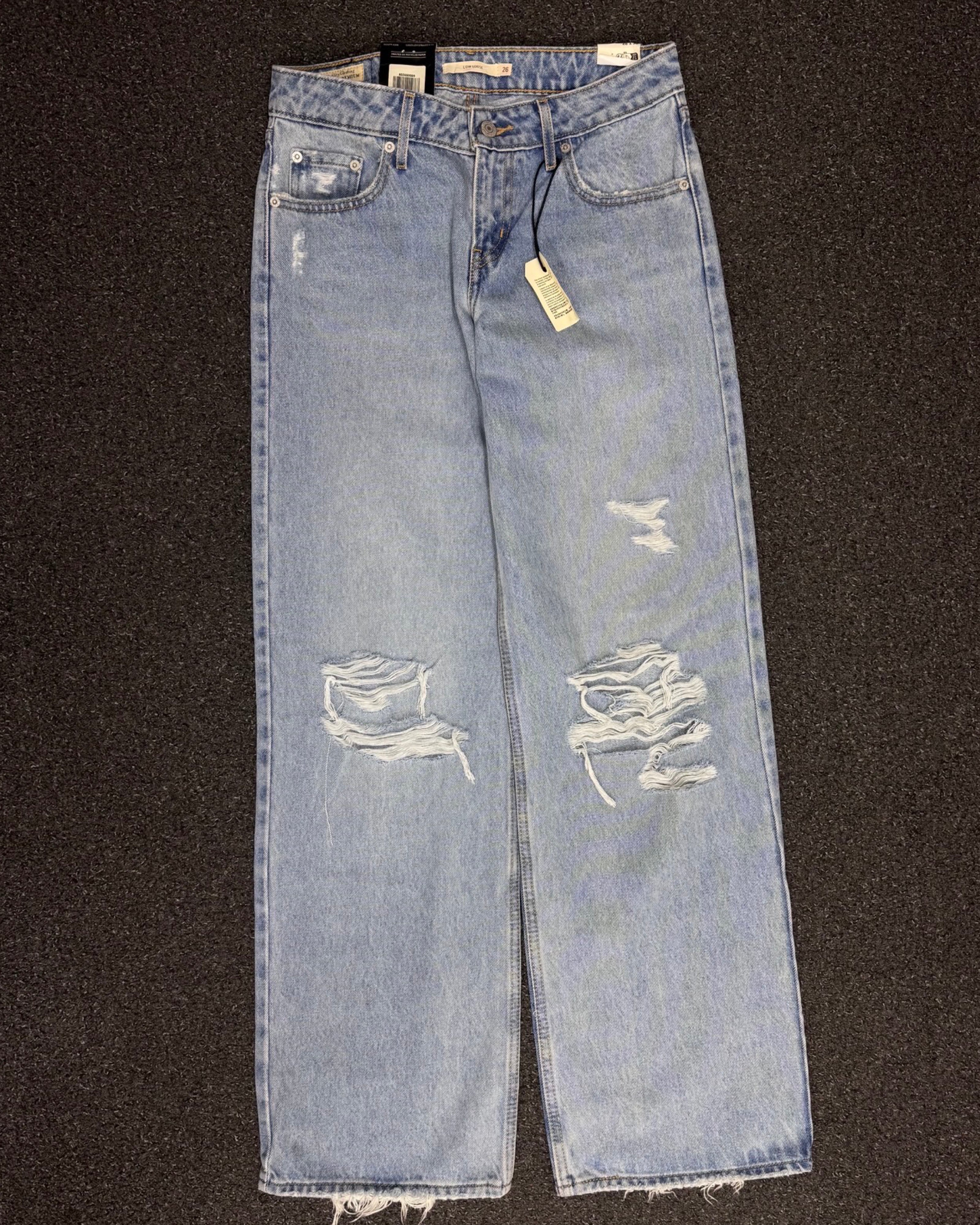 LEVIS LOW LOOSE W26L32