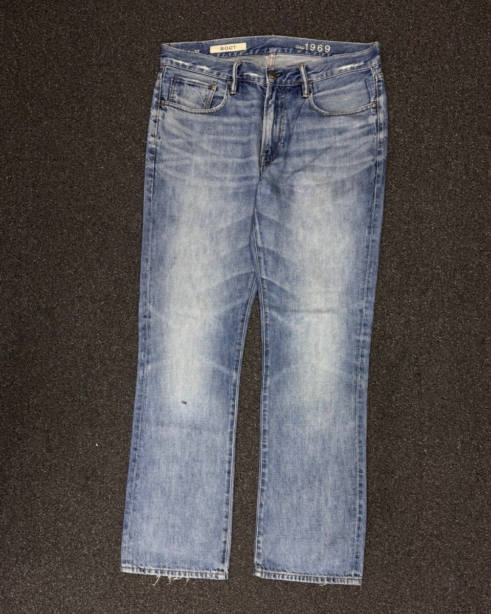 Gap Bootcut w33l32