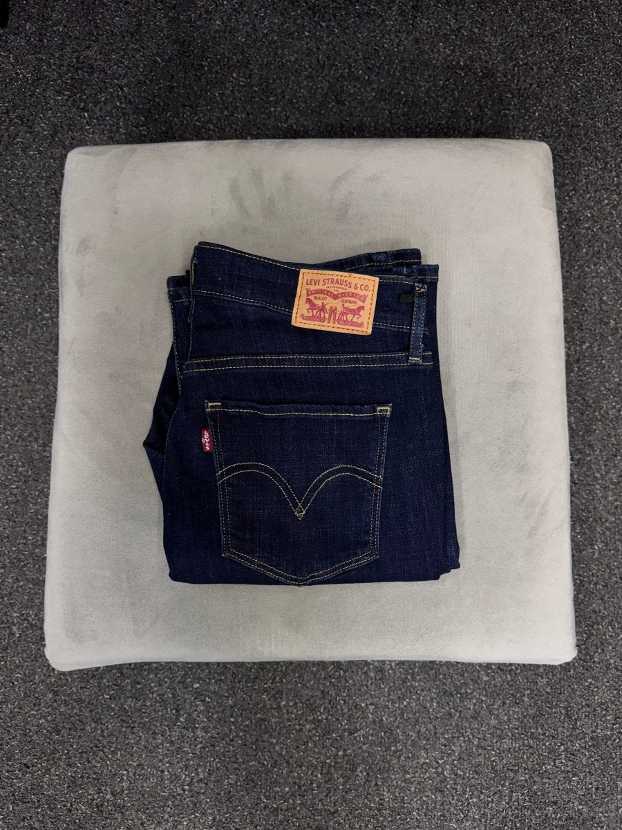 levi's bootcut w27l32