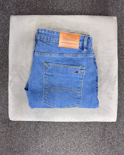 TOMMY HILFIGER