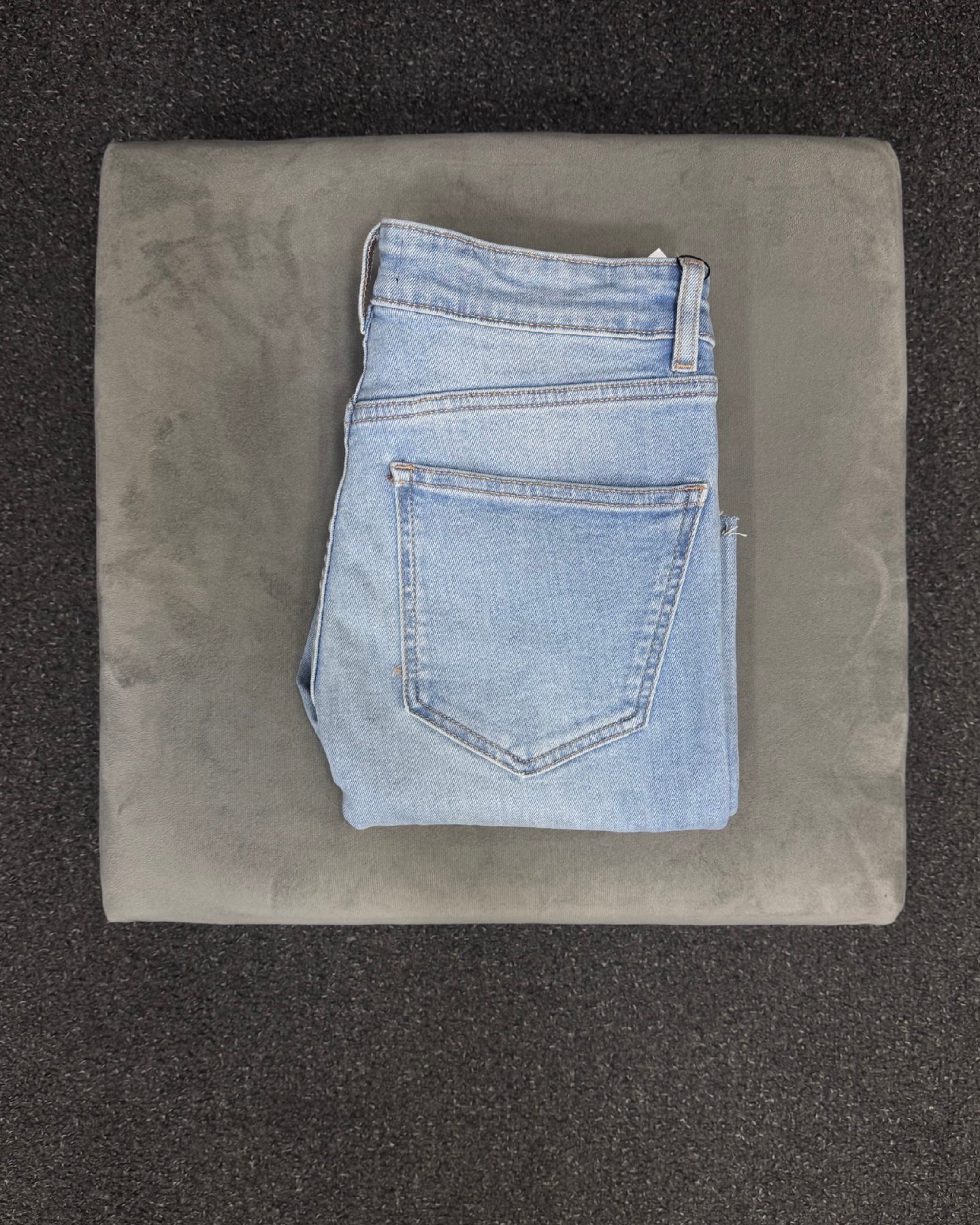 ZARA SLIM BOOTCUT W28L30