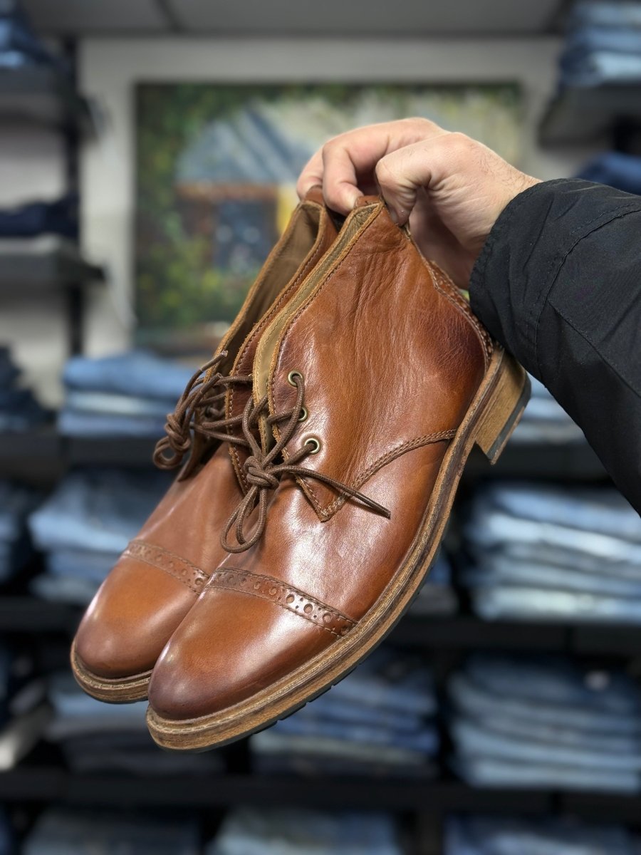 CLARKS 43