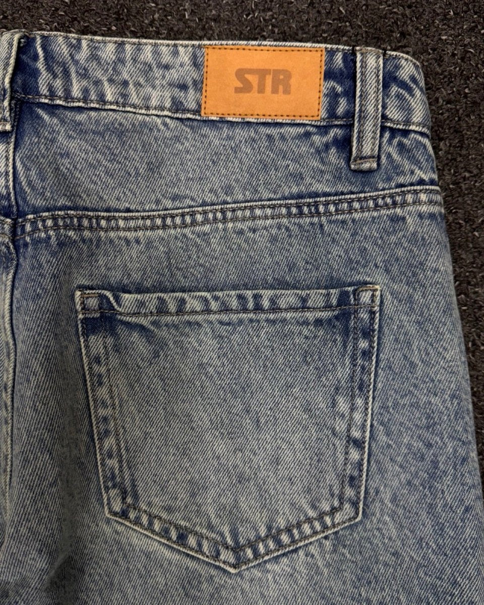 stradivarius straight w26l32