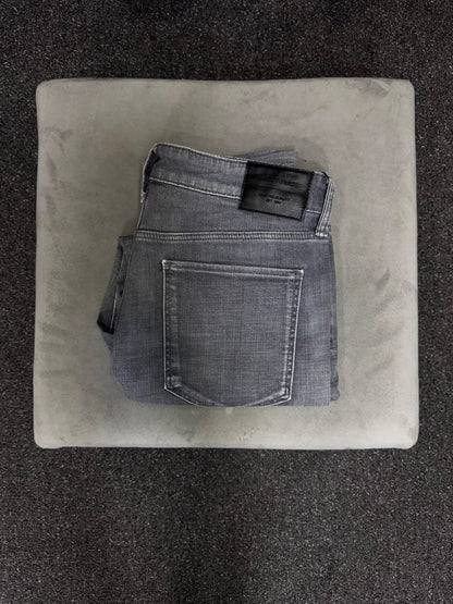 C&A Slim w32l32
