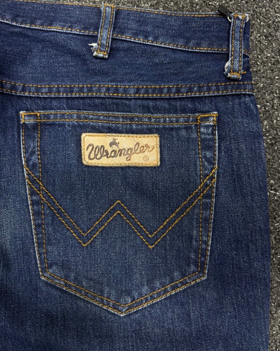 wrangler Straight w40l30