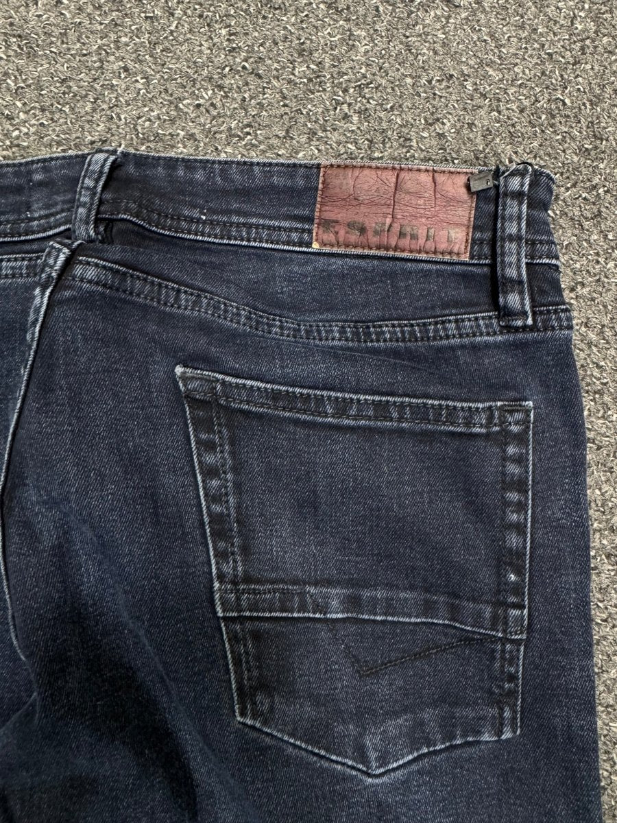 ESPRIT Straight w30l32