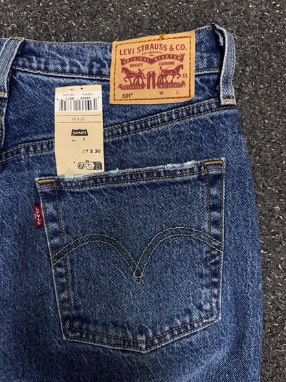 levi's 501  straight w27l30