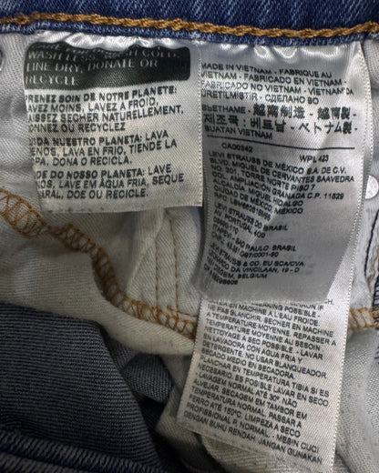 LEVI'S 502 slim w32l30