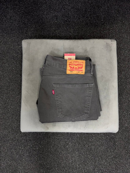 LEVI'S 505 w33l30