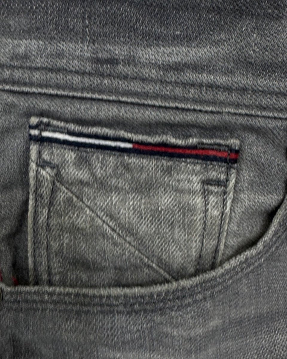 TOMMY HILFIGER Slim w30l32