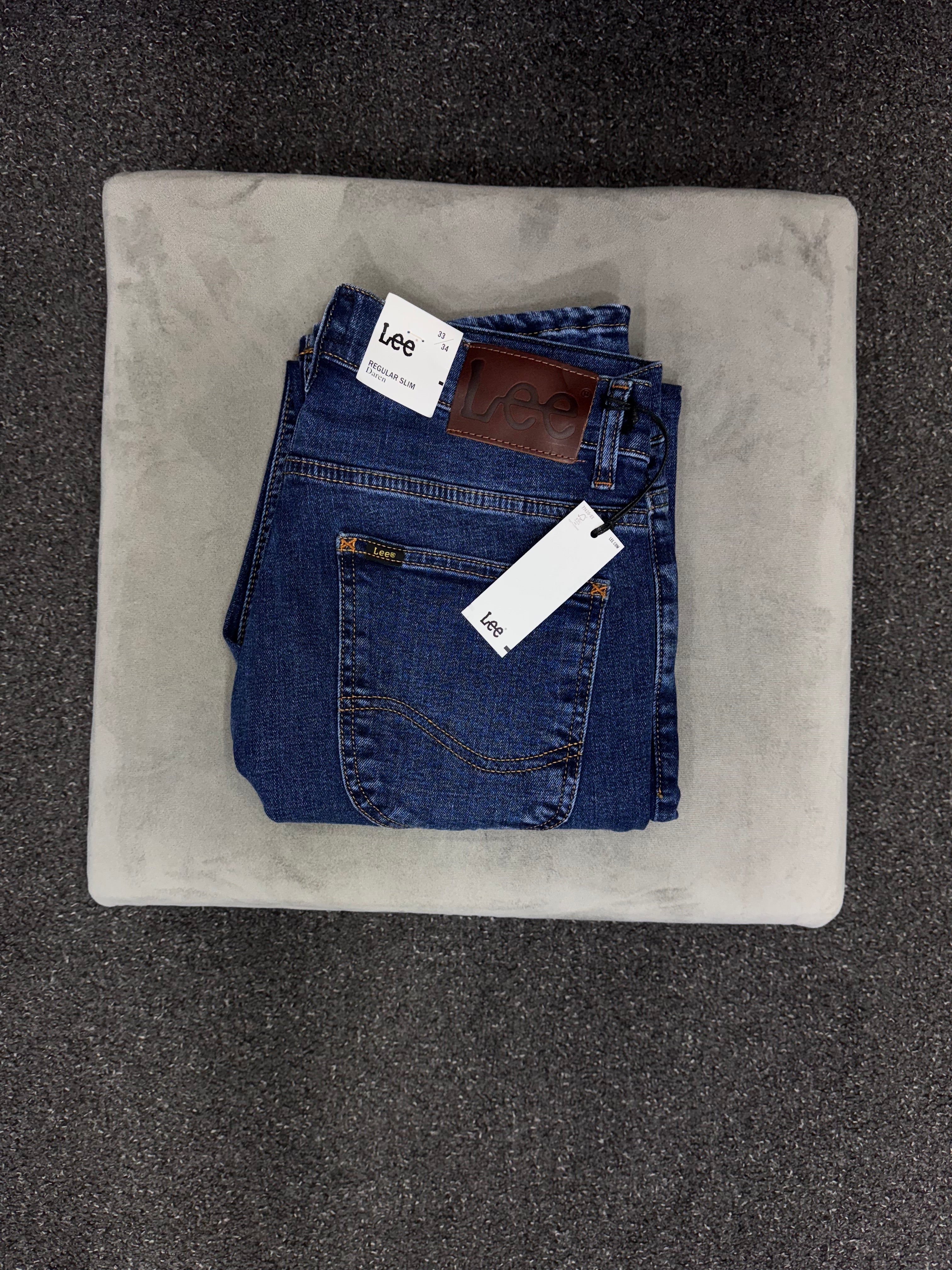 LEE REGULAR SLIM DARREN W32l34