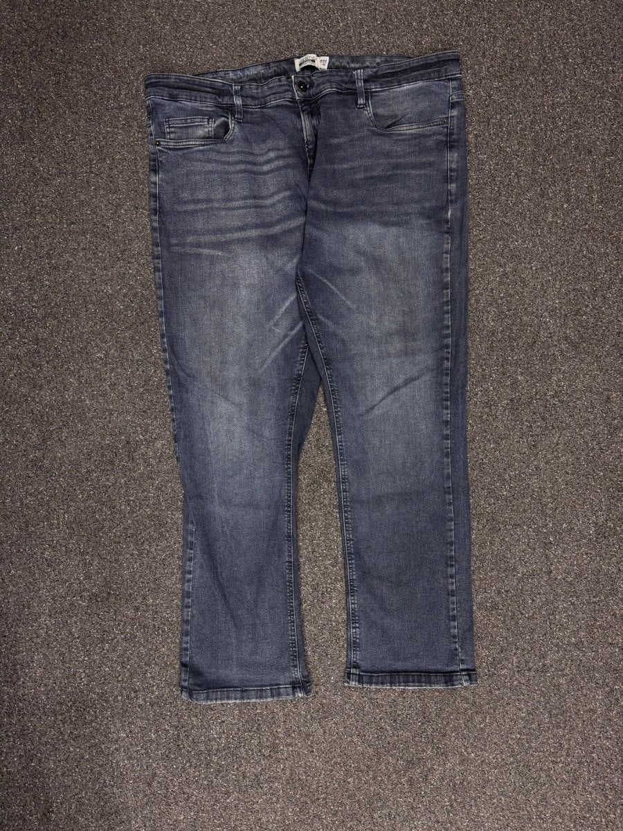 identic Straight w44l32