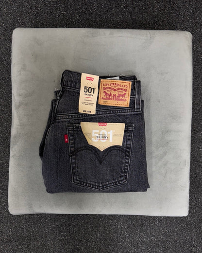 levi's 501  skinny w26l28