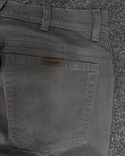wrangler Straight w33l30