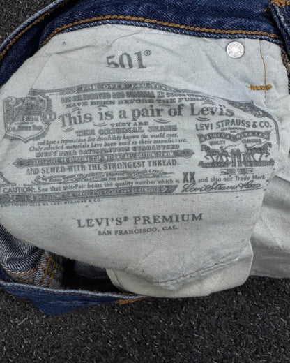 Levis Straight w26l28