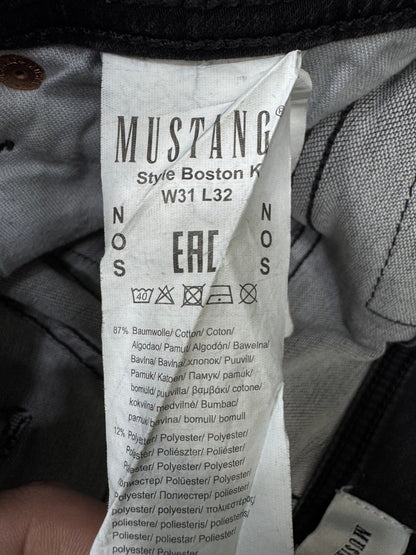 MUSTANG Straight w32l32