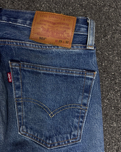 LEVI'S 501 w29L32