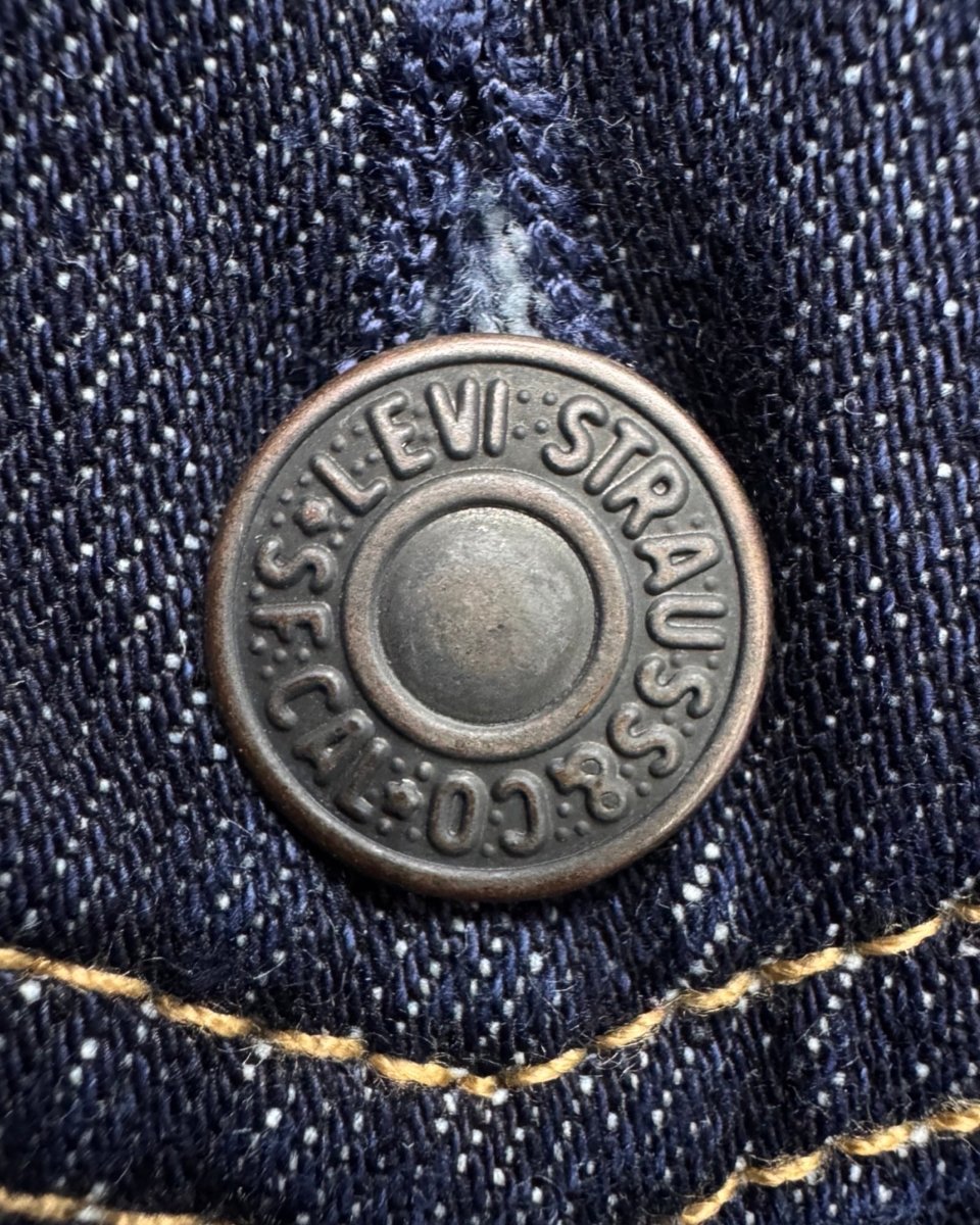 LEVIS XL