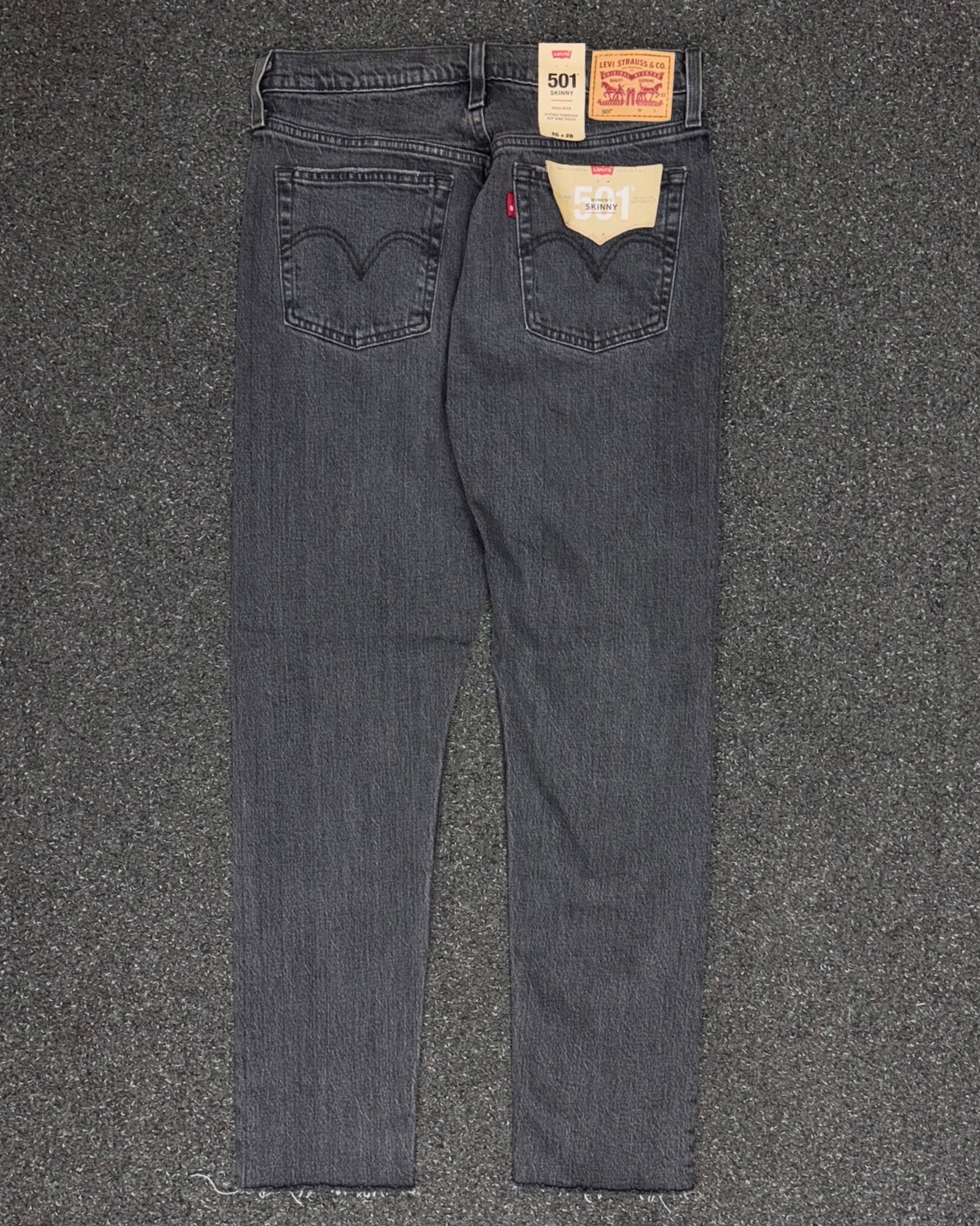 levi's 501  skinny w26l28