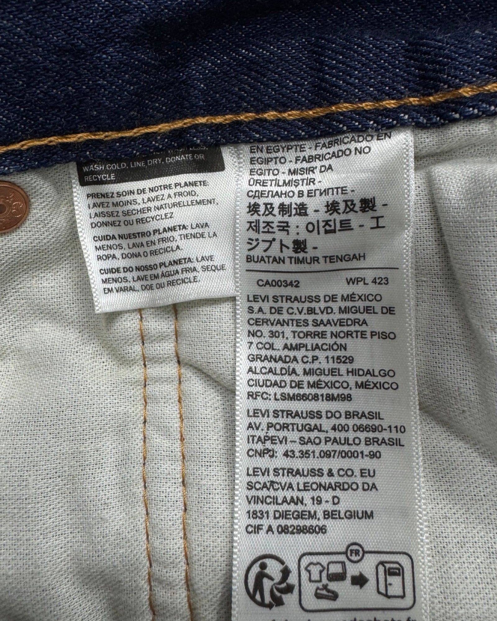 LEVI'S 501 w42l30