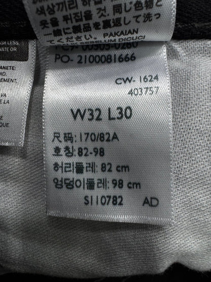 LEVI'S 505 w32l30
