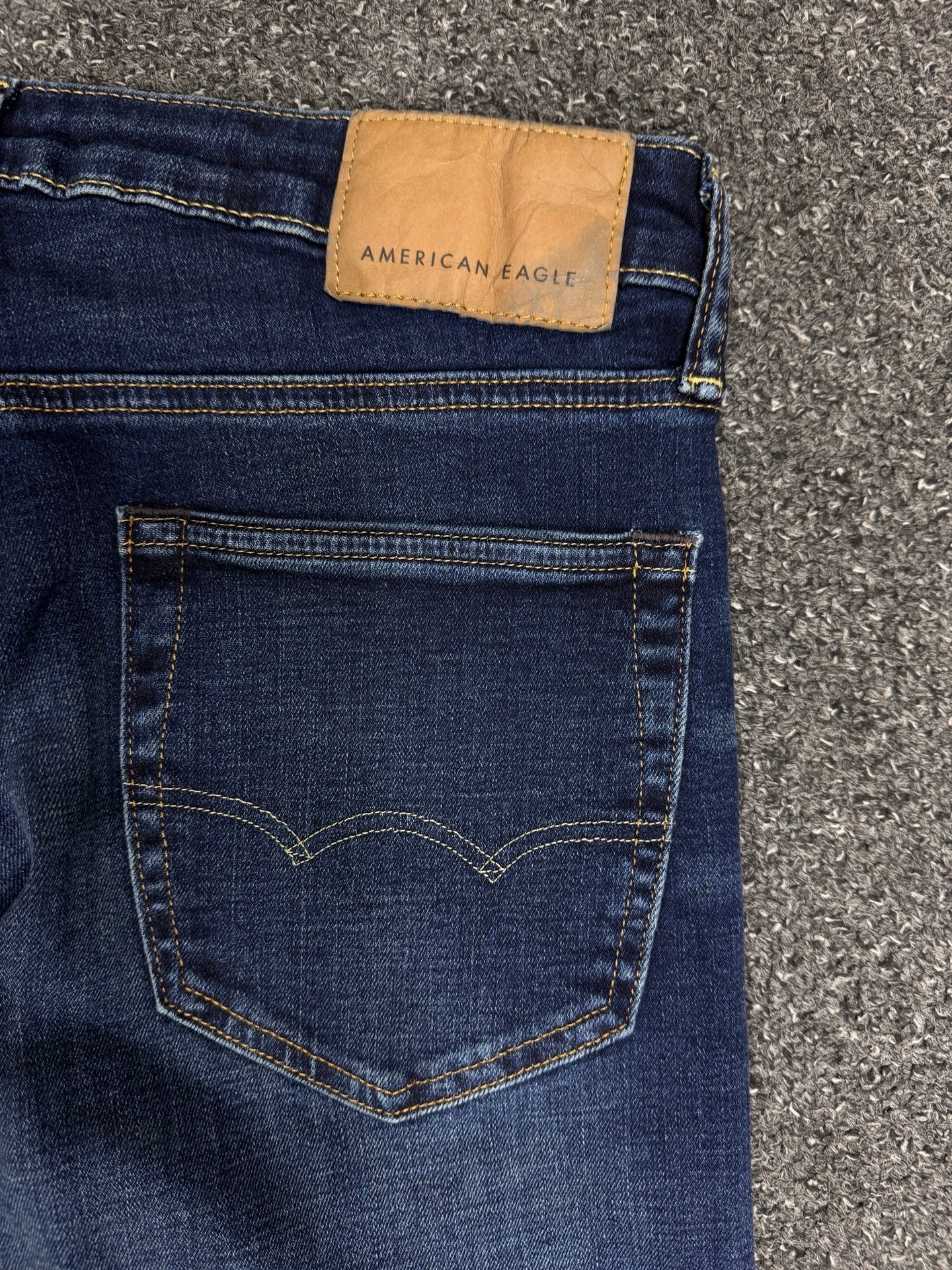 american eagle slim w28l32