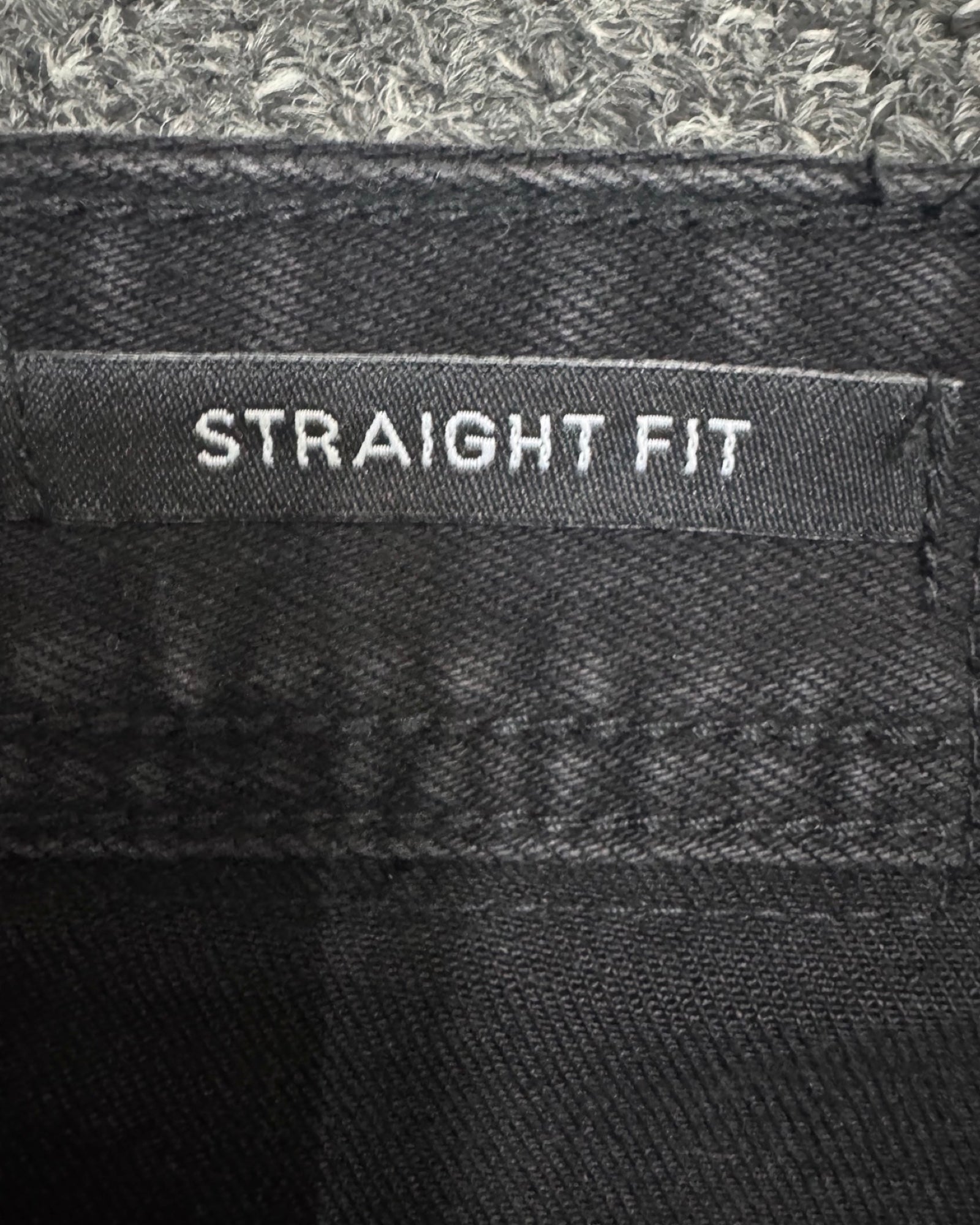 TAROCASH STRAIGHT W44L32
