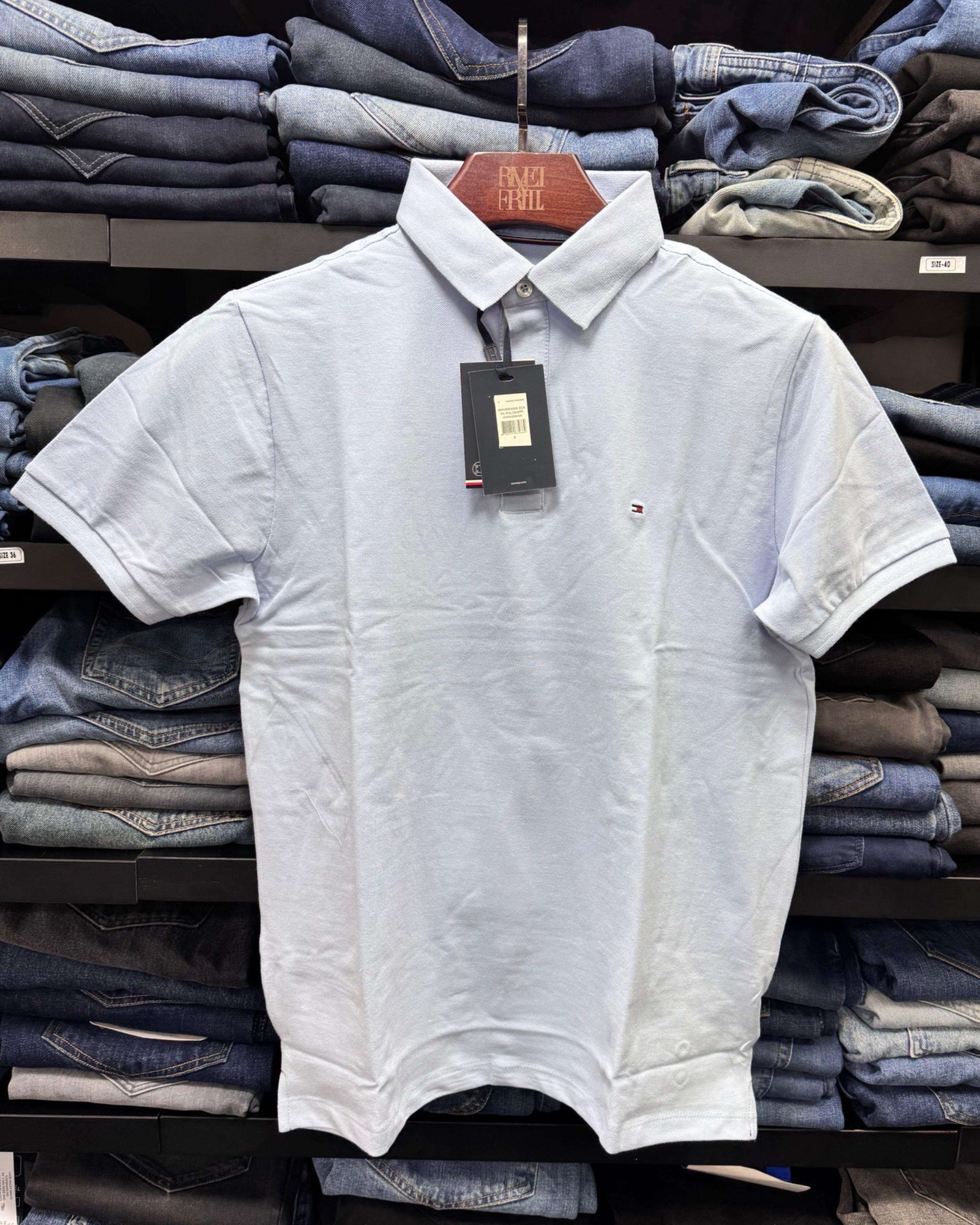TOMMY HILFIGER