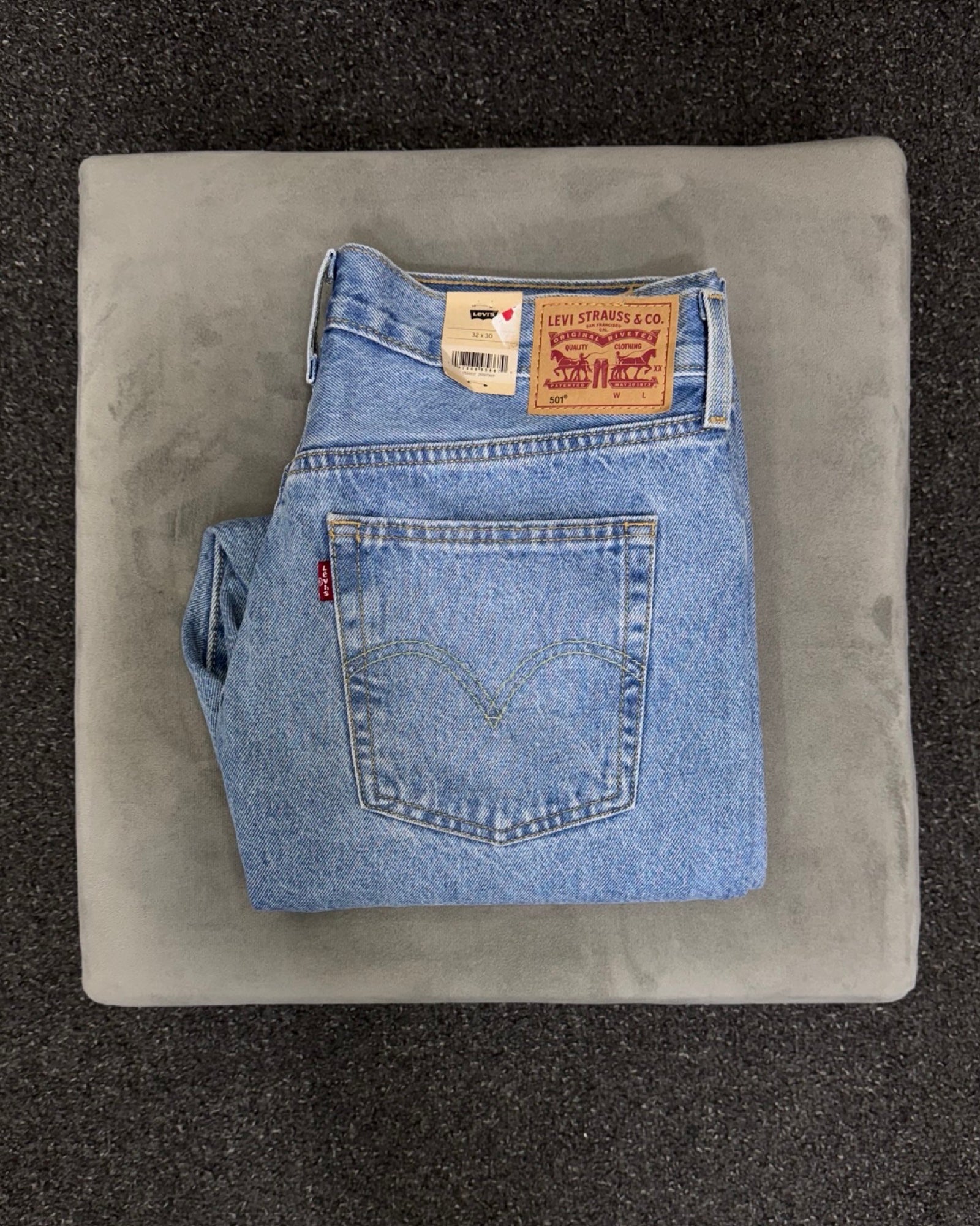 levi's 501 Straight w28l30