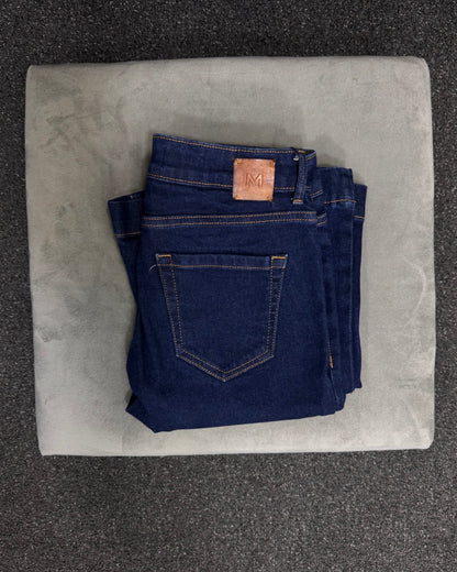 MANGO SLIM BOOTCUT W24L30