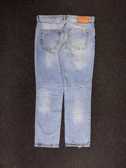 zara Straight w34l32