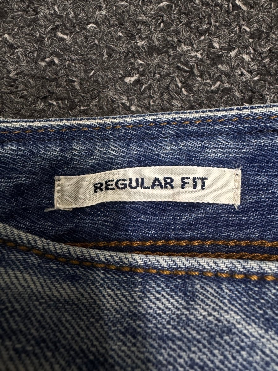 HUGO BOSS Regular w32l34